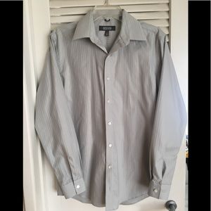 Kenneth Cole Men’s long sleeve button down shirt